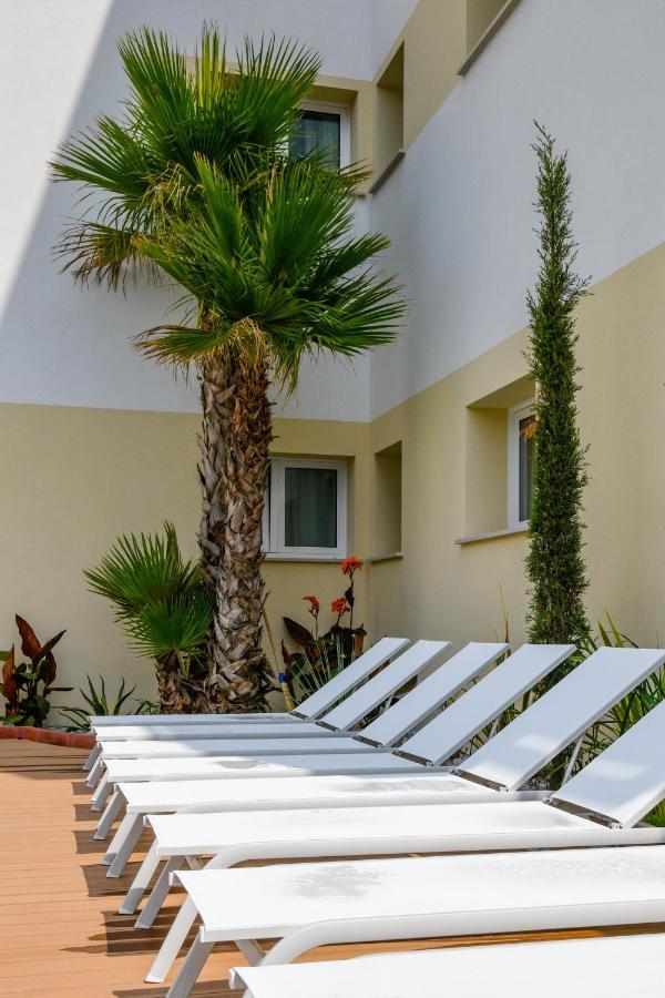 Residence Sunlight ลิโดดิเยโซโล ภายนอก รูปภาพ